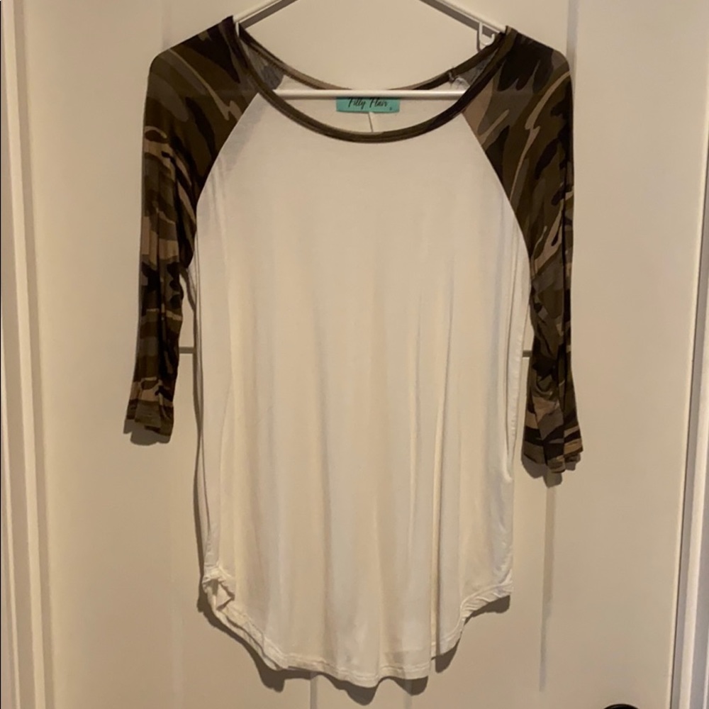 Baseball raglan